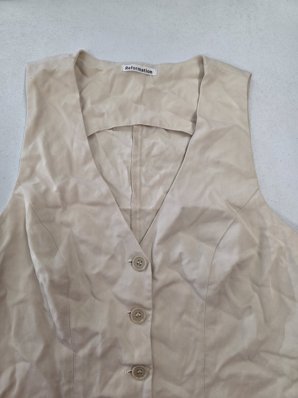 Reformation Cream Buttoned V-Neck Vest - Picture 7 of 12